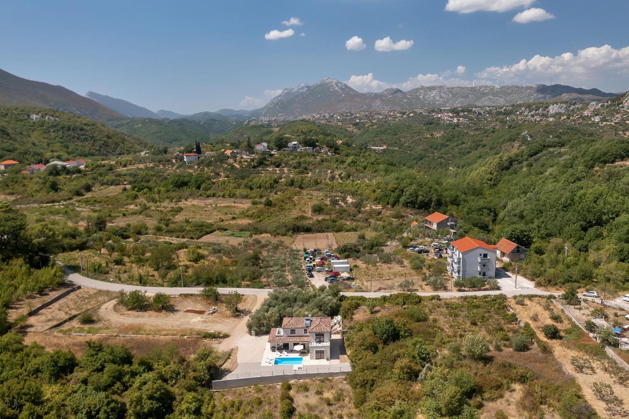 Charming Holiday Home Dolac In Rural Area With Pool Slime Exteriör bild