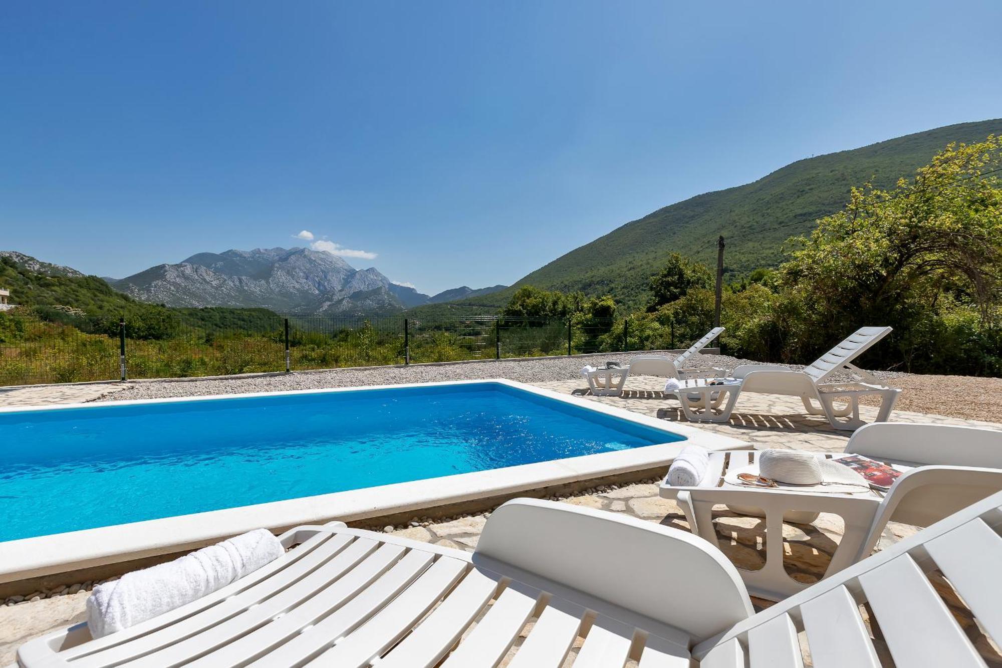 Charming Holiday Home Dolac In Rural Area With Pool Slime Exteriör bild